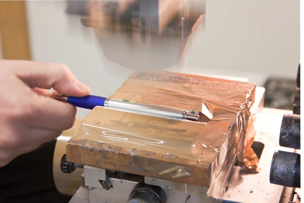 Pomocí tamponového tisku dokážeme potisknout různé 3D předměty